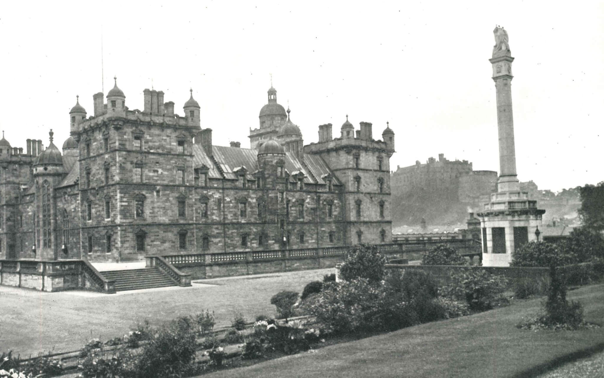 pictures of the school from 1951 showing the war memorial