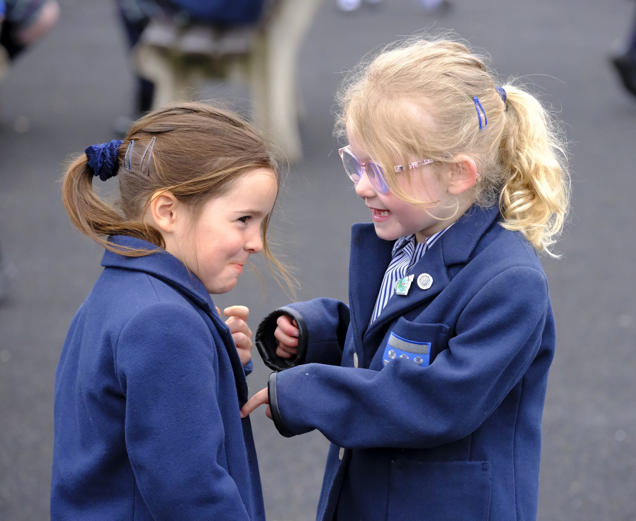 2 children talking